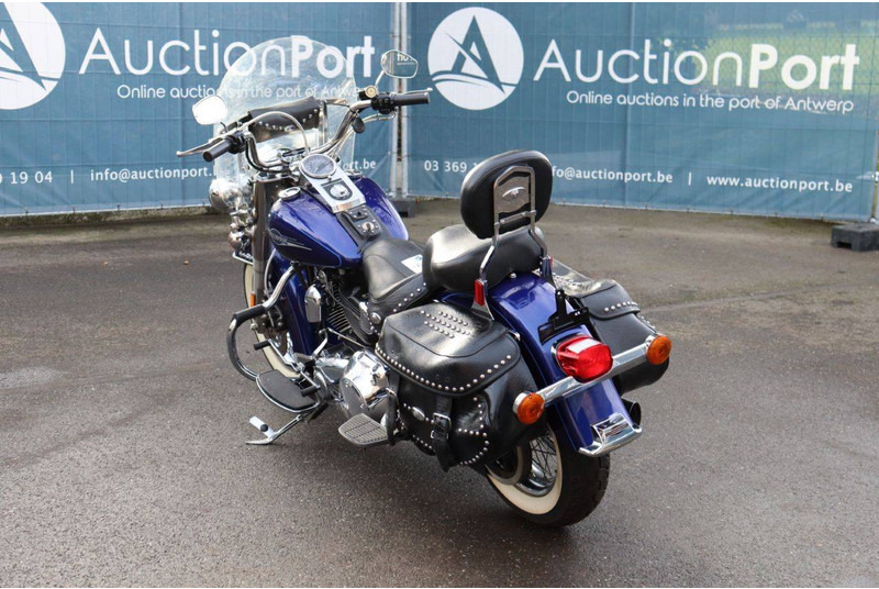 Harley-Davidson Heritage Softail Classic - Motorrad: das Bild 4 Harley-Davidson Heritage Softail Classic - Motorrad: das Bild 4