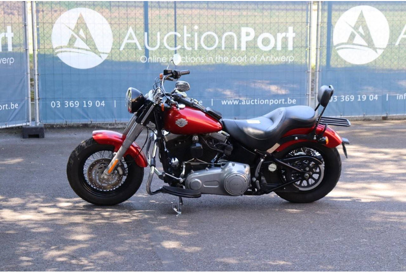 Harley-Davidson Softail Slim - Motorrad: das Bild 1 Harley-Davidson Softail Slim - Motorrad: das Bild 1