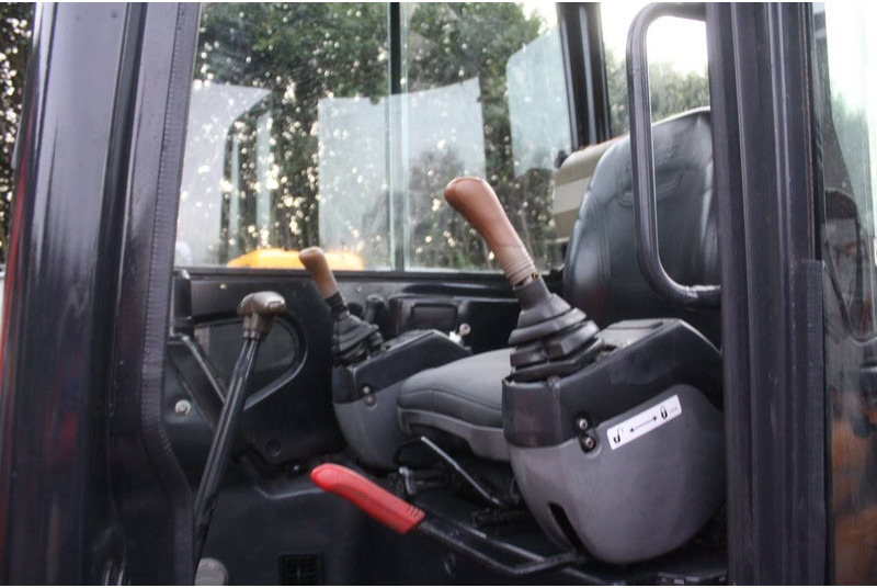 Kettenbagger Hitachi ZX52U-3: das Bild 8