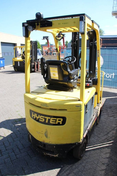 Hyster E3.0XN MWB - Elektrostapler: das Bild 5 Hyster E3.0XN MWB - Elektrostapler: das Bild 5