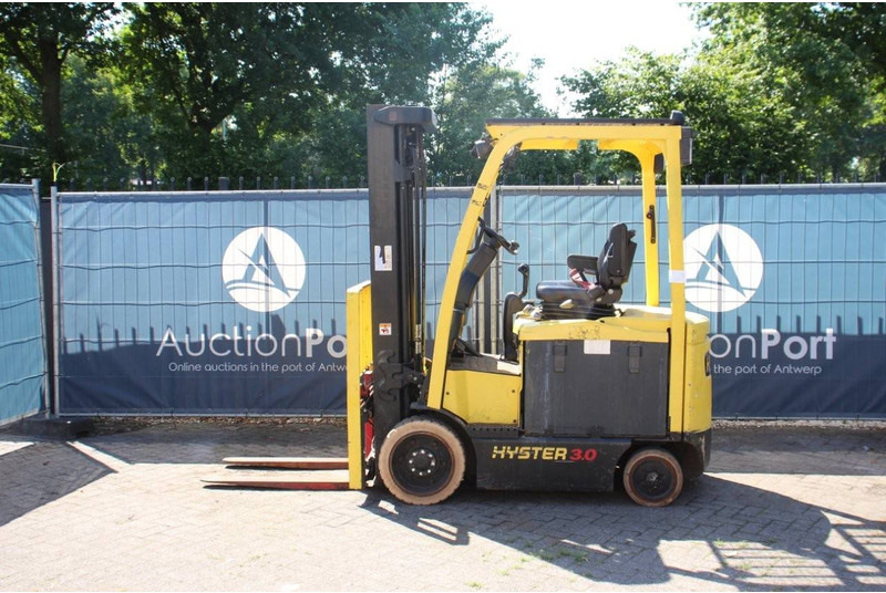 Hyster E3.0XN MWB - Elektrostapler: das Bild 2 Hyster E3.0XN MWB - Elektrostapler: das Bild 2