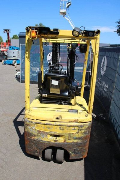 Hyster J2.0XNT LWB - Elektrostapler: das Bild 4 Hyster J2.0XNT LWB - Elektrostapler: das Bild 4