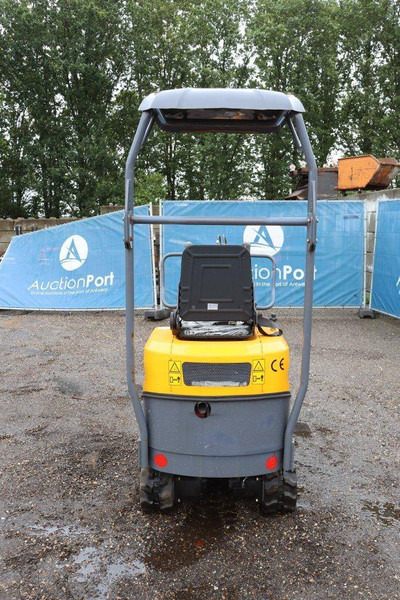 Hytec XV10B - Minibagger: das Bild 5 Hytec XV10B - Minibagger: das Bild 5