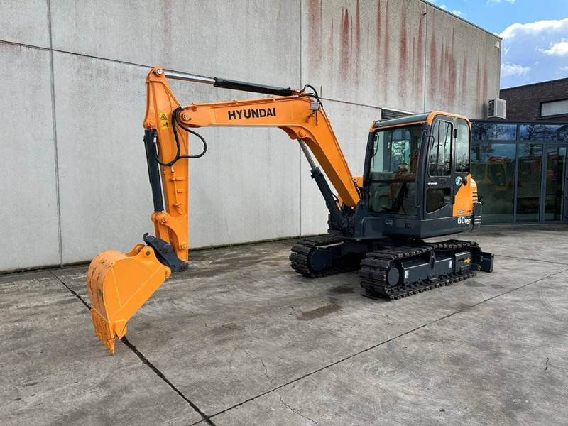 Hyundai R60VS - Kettenbagger: das Bild 1 Hyundai R60VS - Kettenbagger: das Bild 1