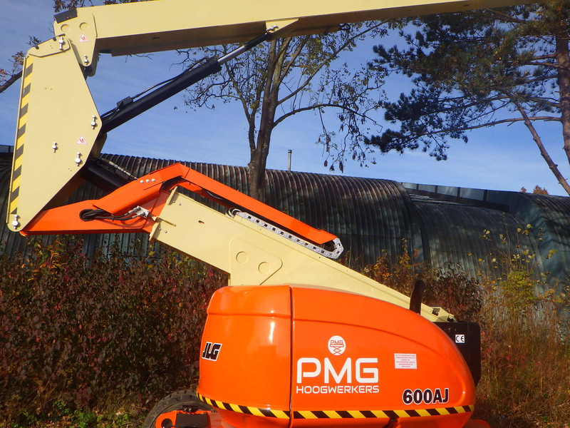 Gelenkarmbühne JLG 600AJ: das Bild 13