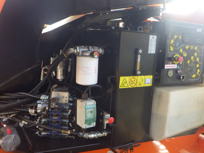 Gelenkarmbühne JLG 600AJ: das Bild 9