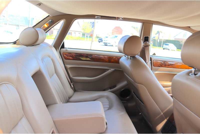 PKW Jaguar XJ Sovereign 4.0: das Bild 14