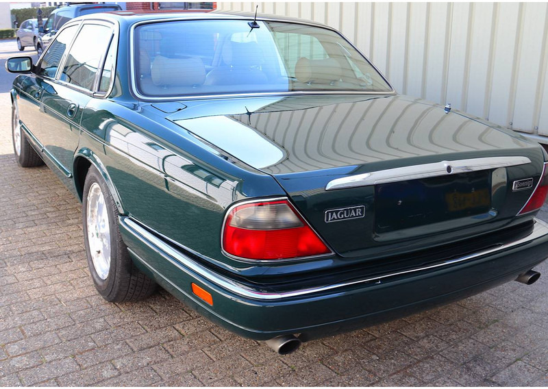 Jaguar XJ (X300) Sovereign 4.0 - Limousine: das Bild 5 Jaguar XJ (X300) Sovereign 4.0 - Limousine: das Bild 5
