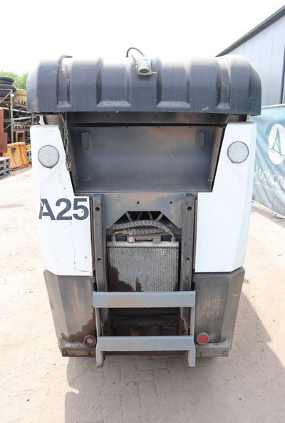 Johnston A25 - Kehrmaschine: das Bild 4 Johnston A25 - Kehrmaschine: das Bild 4