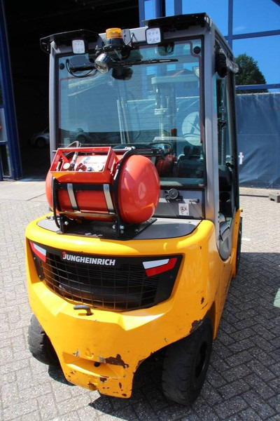 Jungheinrich TFG 425s - Treibgasstapler: das Bild 5 Jungheinrich TFG 425s - Treibgasstapler: das Bild 5
