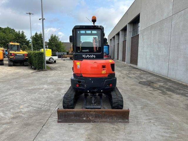 Kubota U36-4 - Kettenbagger: das Bild 5 Kubota U36-4 - Kettenbagger: das Bild 5