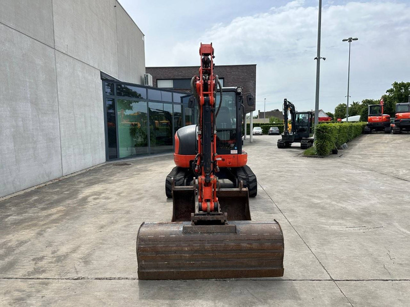 Kubota U55-4 - Kettenbagger: das Bild 2 Kubota U55-4 - Kettenbagger: das Bild 2