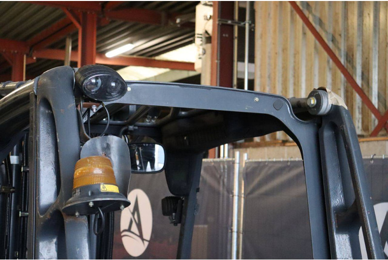 Elektrostapler Linde E25PL: das Bild 20 Elektrostapler Linde E25PL: das Bild 20