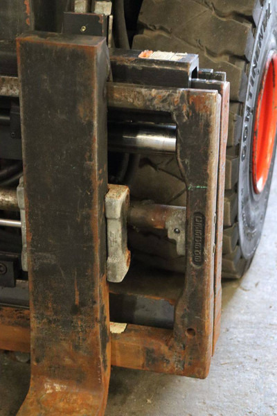 Elektrostapler Linde E25PL: das Bild 13 Elektrostapler Linde E25PL: das Bild 13