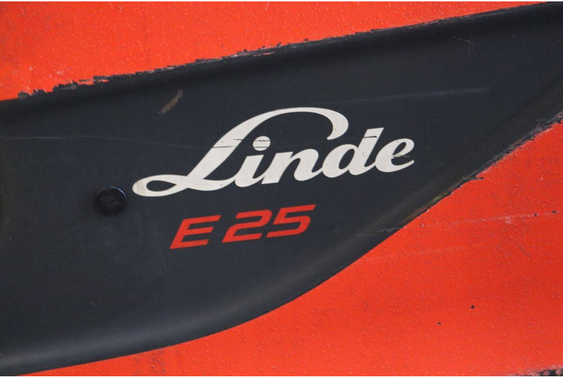 Elektrostapler Linde E25PL: das Bild 15 Elektrostapler Linde E25PL: das Bild 15
