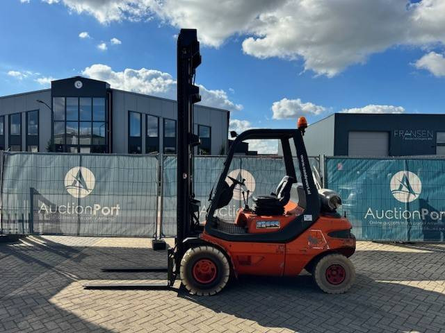 Linde H30T - Treibgasstapler: das Bild 1 Linde H30T - Treibgasstapler: das Bild 1
