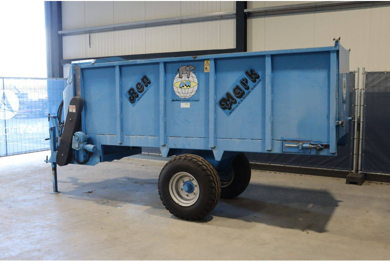 MARK R301 - Dungstreuer: das Bild 4 MARK R301 - Dungstreuer: das Bild 4