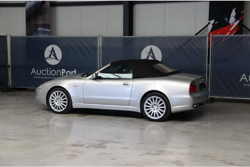 Maserati Spyder - Limousine: das Bild 2 Maserati Spyder - Limousine: das Bild 2