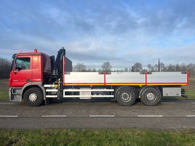 Mercedes-Benz Actros 2832 6x2 - Autokran: das Bild 4 Mercedes-Benz Actros 2832 6x2 - Autokran: das Bild 4