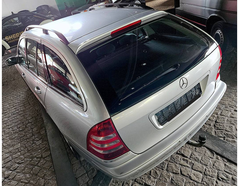 Mercedes-Benz C-Klasse Estate (S203) _ 200 CDI Automatic - Limousine: das Bild 2 Mercedes-Benz C-Klasse Estate (S203) _ 200 CDI Automatic - Limousine: das Bild 2