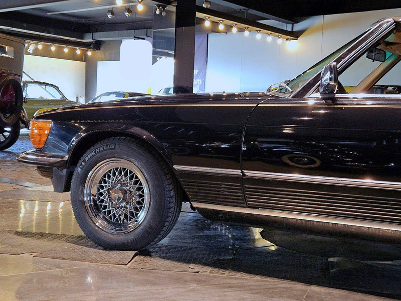 Mercedes-Benz SL-Klasse (R107) _ 500 - PKW: das Bild 5 Mercedes-Benz SL-Klasse (R107) _ 500 - PKW: das Bild 5