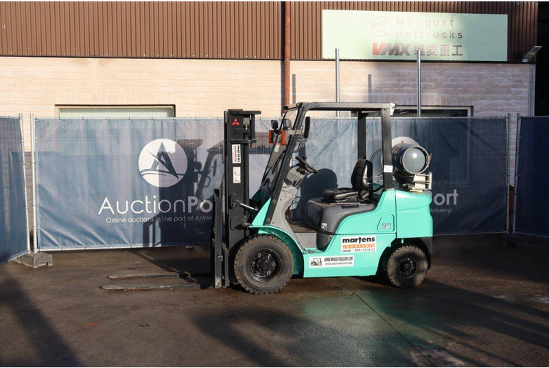 Mitsubishi FGE25T - Treibgasstapler: das Bild 1 Mitsubishi FGE25T - Treibgasstapler: das Bild 1