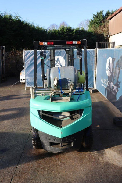 Mitsubishi FGE25T - Treibgasstapler: das Bild 4 Mitsubishi FGE25T - Treibgasstapler: das Bild 4