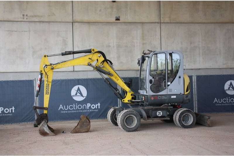 Neuson 6503-2 - Mobilbagger: das Bild 1 Neuson 6503-2 - Mobilbagger: das Bild 1
