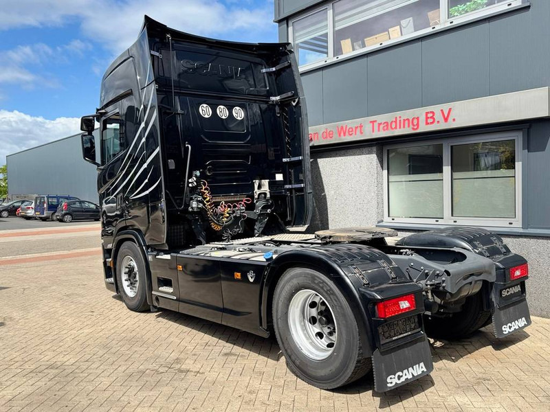 Scania S520 4x2 - Fahrgestell LKW: das Bild 2 Scania S520 4x2 - Fahrgestell LKW: das Bild 2