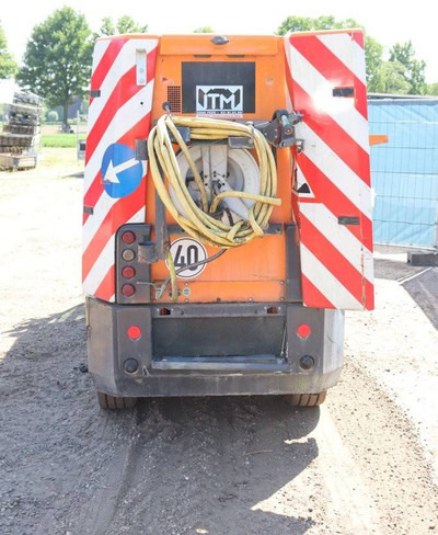 Schmidt MFH 2500 Typ:11 - Kehrmaschine: das Bild 4 Schmidt MFH 2500 Typ:11 - Kehrmaschine: das Bild 4
