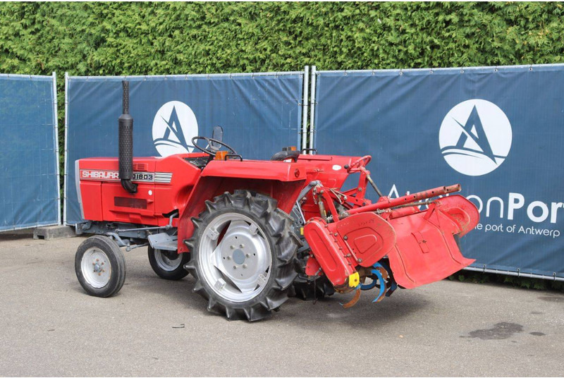 Shibaura SD1803 - Traktor: das Bild 3 Shibaura SD1803 - Traktor: das Bild 3