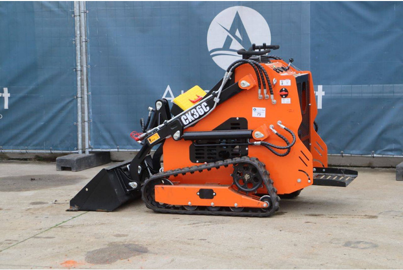 Skid Steer 36C - Laderaupe: das Bild 3 Skid Steer 36C - Laderaupe: das Bild 3