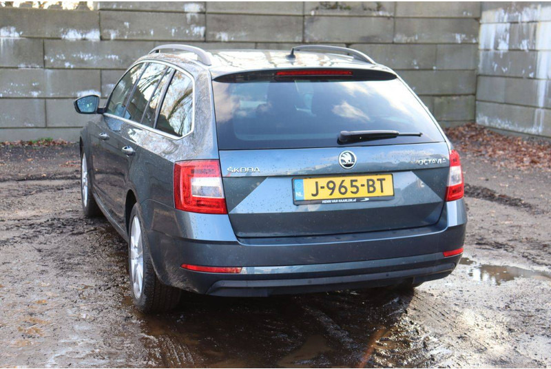 Škoda Octavia - PKW: das Bild 4 Škoda Octavia - PKW: das Bild 4