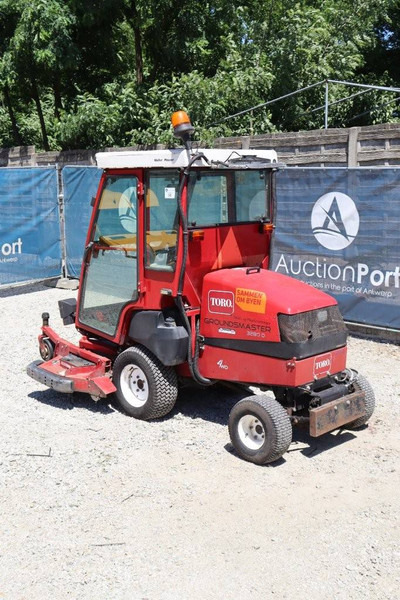 Toro Groundsmaster 3280 D - Rasenmäher: das Bild 4 Toro Groundsmaster 3280 D - Rasenmäher: das Bild 4