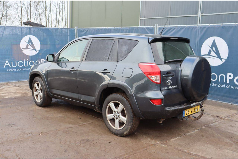 Toyota ALA30L-AWFGXW - SUV/ Geländewagen: das Bild 4 Toyota ALA30L-AWFGXW - SUV/ Geländewagen: das Bild 4