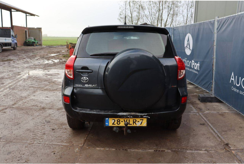 Toyota ALA30L-AWFGXW - SUV/ Geländewagen: das Bild 5 Toyota ALA30L-AWFGXW - SUV/ Geländewagen: das Bild 5