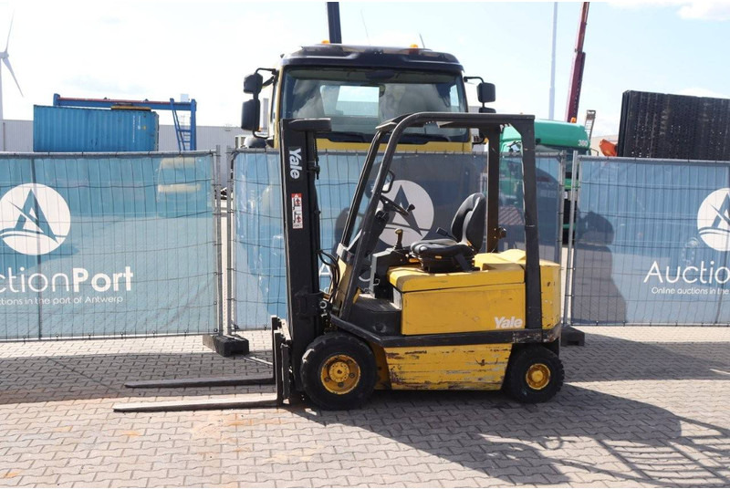 Yale ERP25ALF E2145 - Elektrostapler: das Bild 1 Yale ERP25ALF E2145 - Elektrostapler: das Bild 1