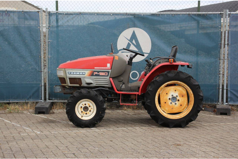 Yanmar F-180 - Traktor: das Bild 2 Yanmar F-180 - Traktor: das Bild 2