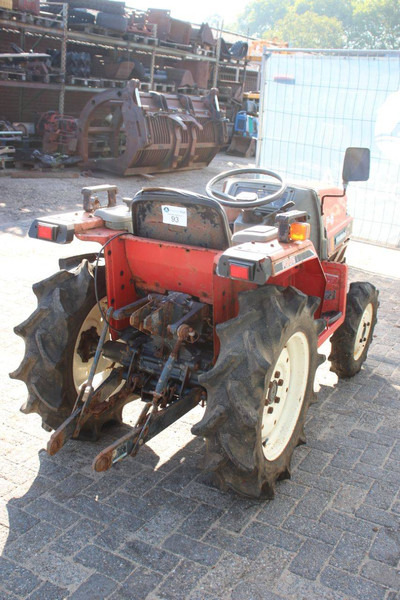 Yanmar F-6 - Traktor: das Bild 5 Yanmar F-6 - Traktor: das Bild 5