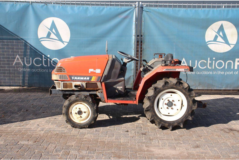 Yanmar F-6 - Traktor: das Bild 2 Yanmar F-6 - Traktor: das Bild 2