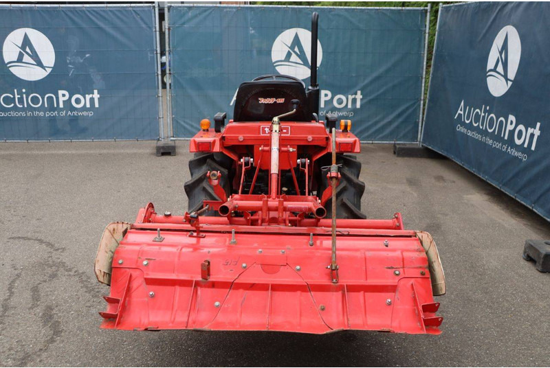 Yanmar F15 - Traktor: das Bild 5 Yanmar F15 - Traktor: das Bild 5