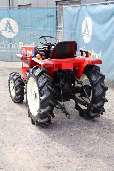 Yanmar F17D Forte - Traktor: das Bild 4 Yanmar F17D Forte - Traktor: das Bild 4