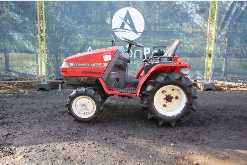 Yanmar KE-3 - Traktor: das Bild 2 Yanmar KE-3 - Traktor: das Bild 2