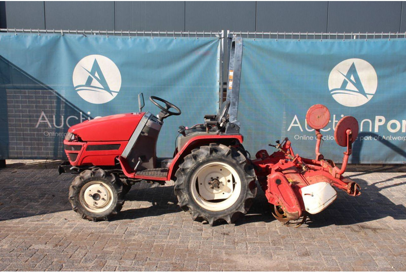 Yanmar KE-50 - Traktor: das Bild 2 Yanmar KE-50 - Traktor: das Bild 2