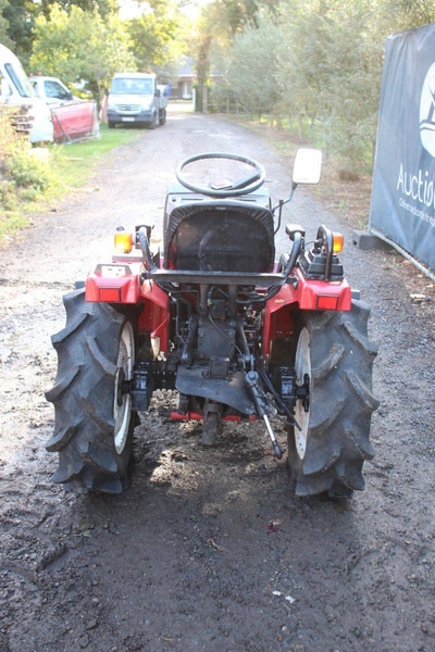 Yanmar Ke-4 - Traktor: das Bild 4 Yanmar Ke-4 - Traktor: das Bild 4