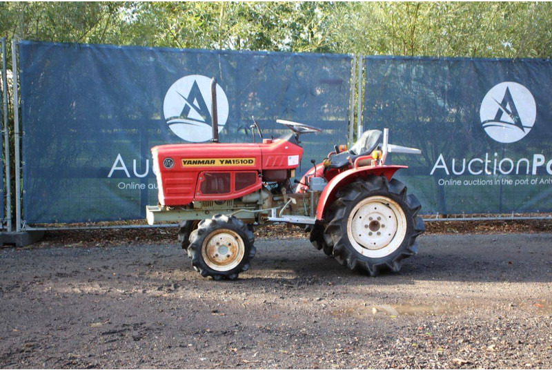 Yanmar YM1510D - Traktor: das Bild 1 Yanmar YM1510D - Traktor: das Bild 1