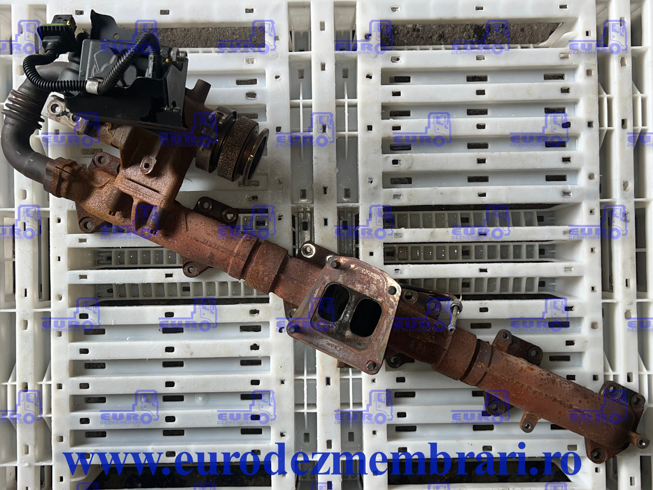 GALERIE EVACUARE + CLAPETA EVACUARE EGR MAN TGX D3876 51.08150.6158, 51.08102.0859, 51.08102.0860, 51.08102.0855, 51.08102.3376, 51.08151.0211 - Abgaskrümmer für LKW: das Bild 1 GALERIE EVACUARE + CLAPETA EVACUARE EGR MAN TGX D3876 51.08150.6158, 51.08102.0859, 51.08102.0860, 51.08102.0855, 51.08102.3376, 51.08151.0211 - Abgaskrümmer für LKW: das Bild 1
