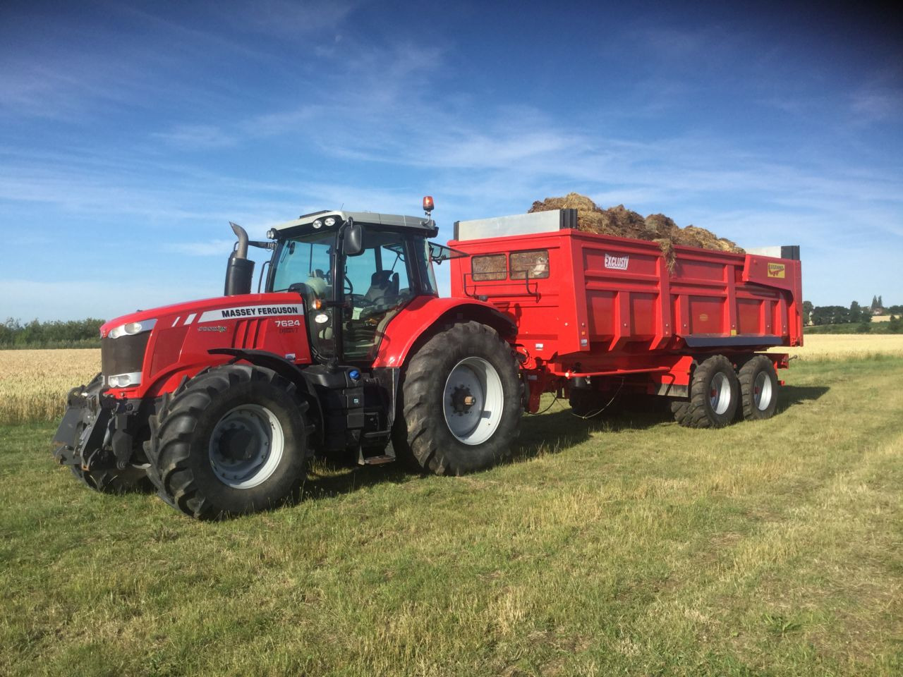 Massey Ferguson 7624 DYNA VT - Traktor: das Bild 4 Massey Ferguson 7624 DYNA VT - Traktor: das Bild 4