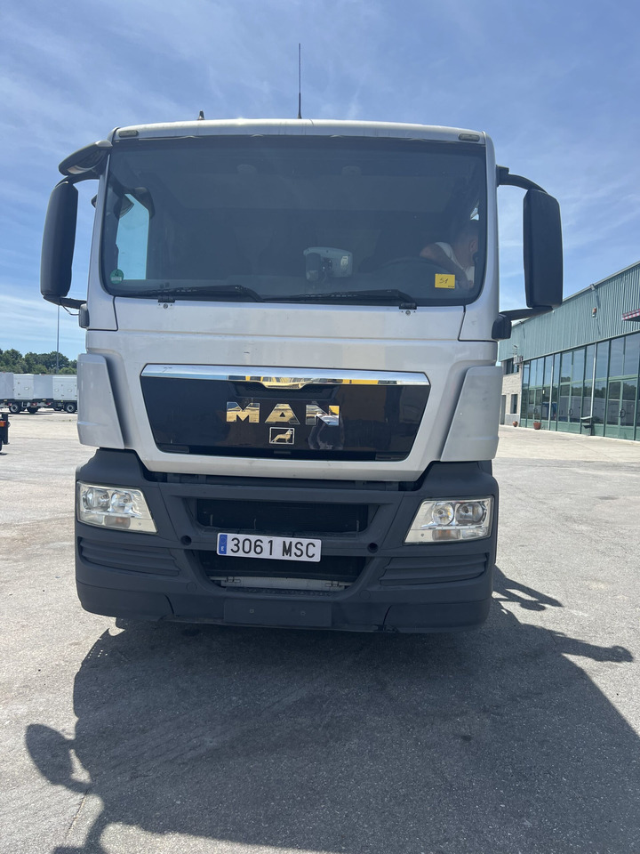 CAMION GRUA Y BASCULANTE MAN 26320 - Kipper, Autokran: das Bild 1 CAMION GRUA Y BASCULANTE MAN 26320 - Kipper, Autokran: das Bild 1