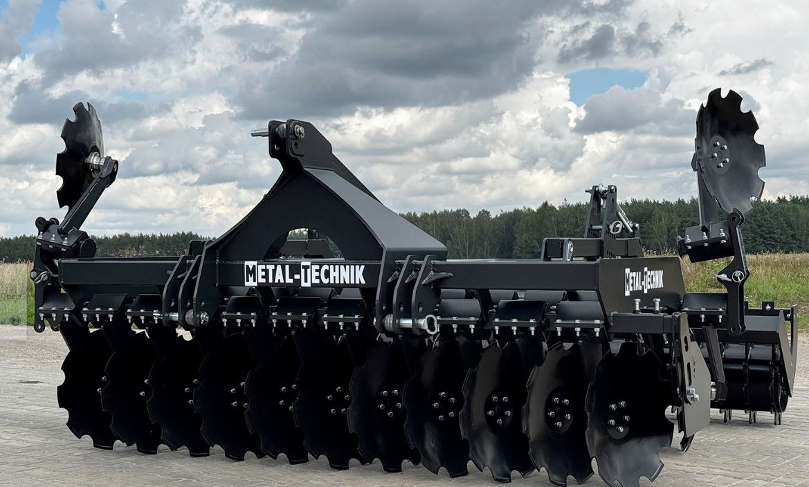 METAL-TECHNIK Brona talerzowa 2,7 m / Scheibenegge / дисковая борона / disc harrow - Scheibenegge: das Bild 1 METAL-TECHNIK Brona talerzowa 2,7 m / Scheibenegge / дисковая борона / disc harrow - Scheibenegge: das Bild 1